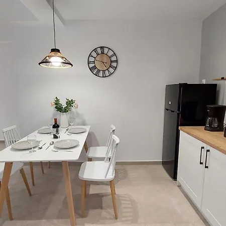 Hector Luxury House *