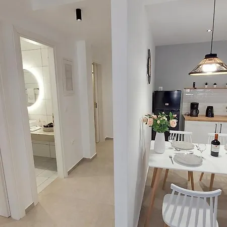 Hector Luxury House *